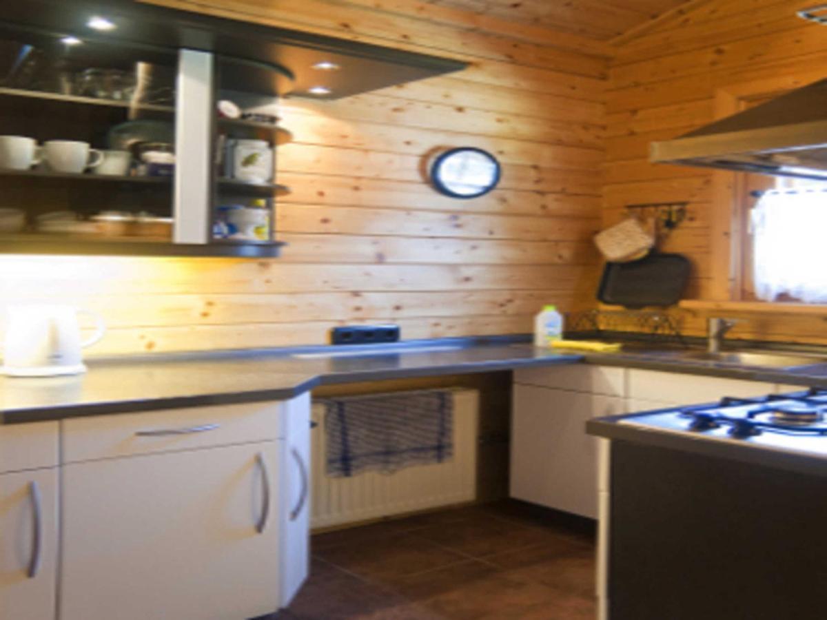 Ferienhaus - Weisser Steg Sieben Sellin  المظهر الخارجي الصورة